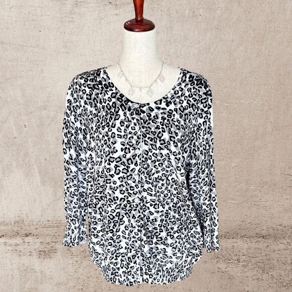Basic Edition's Women's Button Up Cardigan Leopard Cheetah Print XL - Picture 8 of 11
